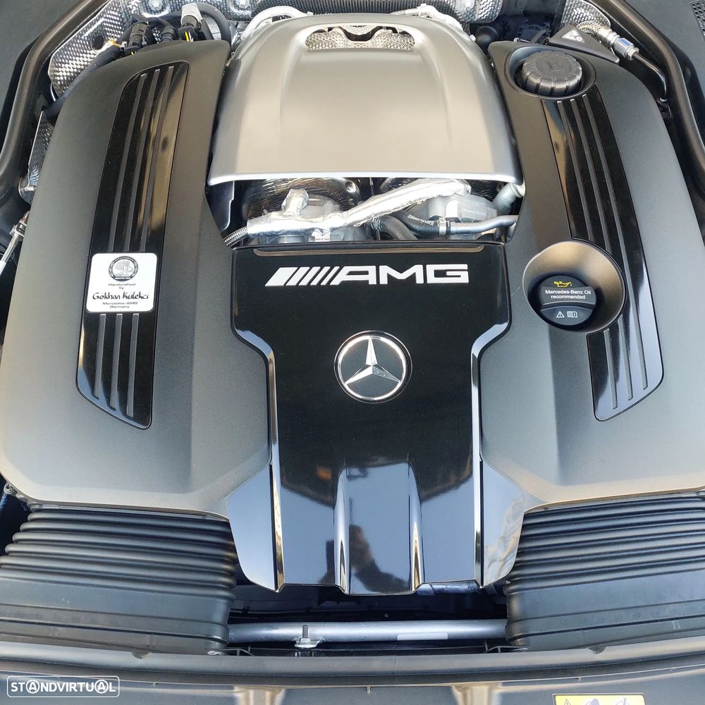 Mercedes-Benz SL 63 AMG 4Matic+ - 38