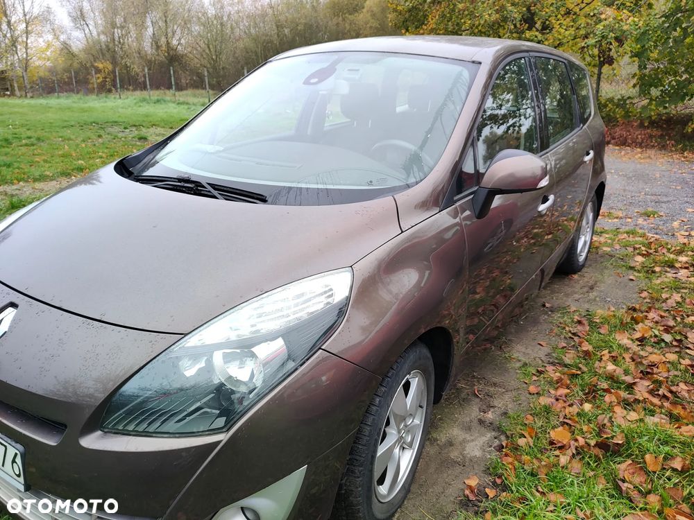 Renault Scenic 1.4 16V TCE Privilege - 9
