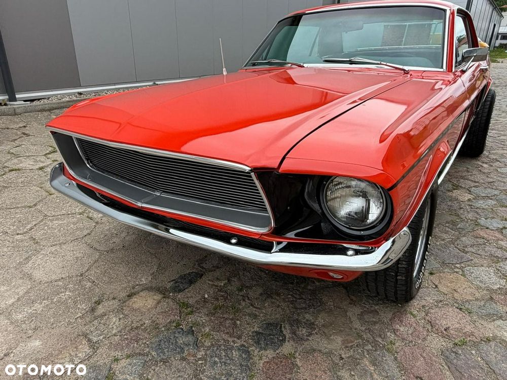 Ford Mustang - 18