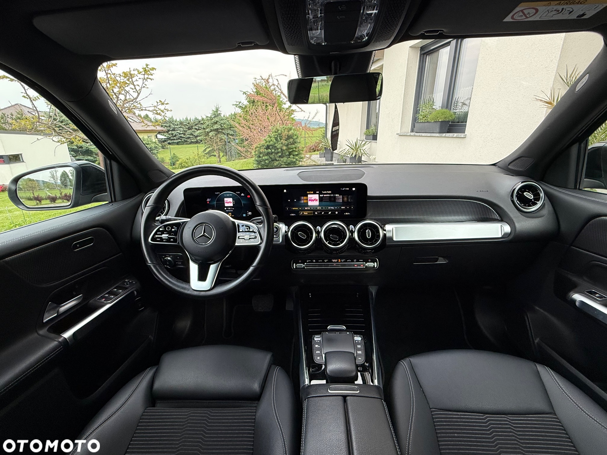 Mercedes-Benz GLB 200 d 8G-DCT Progressive - 14