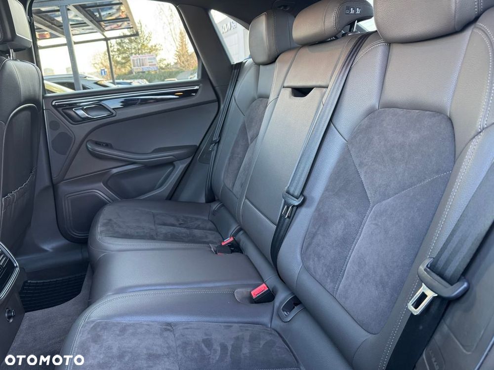 Porsche Macan S - 21