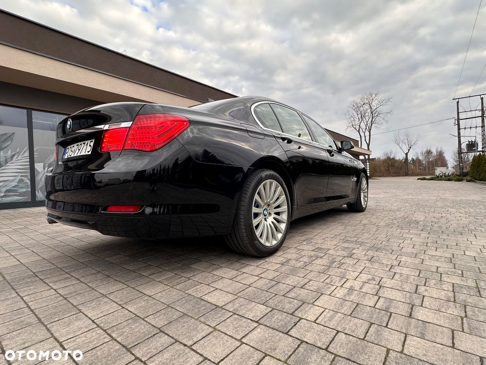 BMW Seria 7 730d - 18