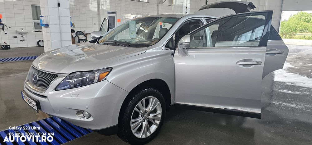 Lexus Seria RX - 32