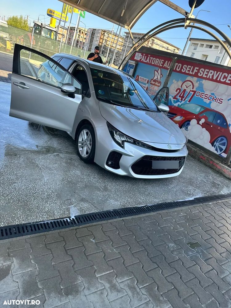 Suzuki Swace 1.8 Hybrid CVT Comfort+ - 10