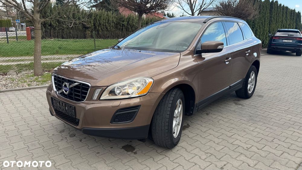 Volvo XC 60 2.4D AWD Momentum - 5