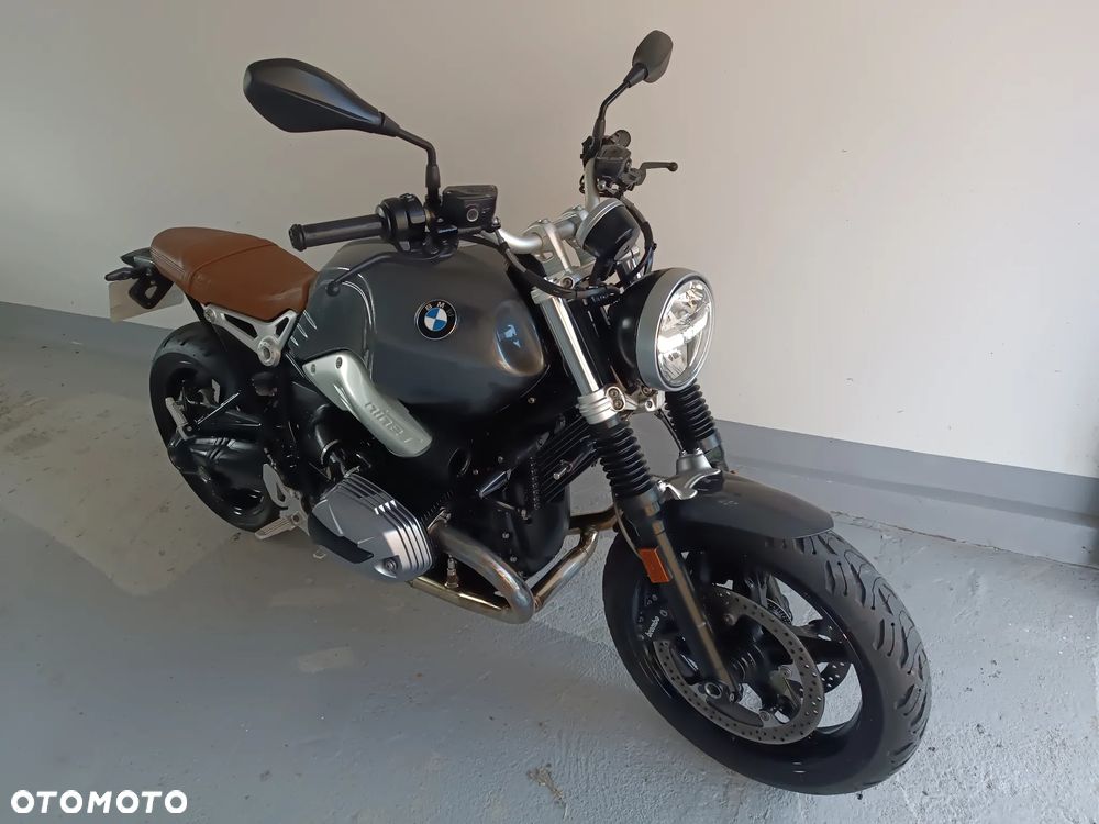 BMW R - 3