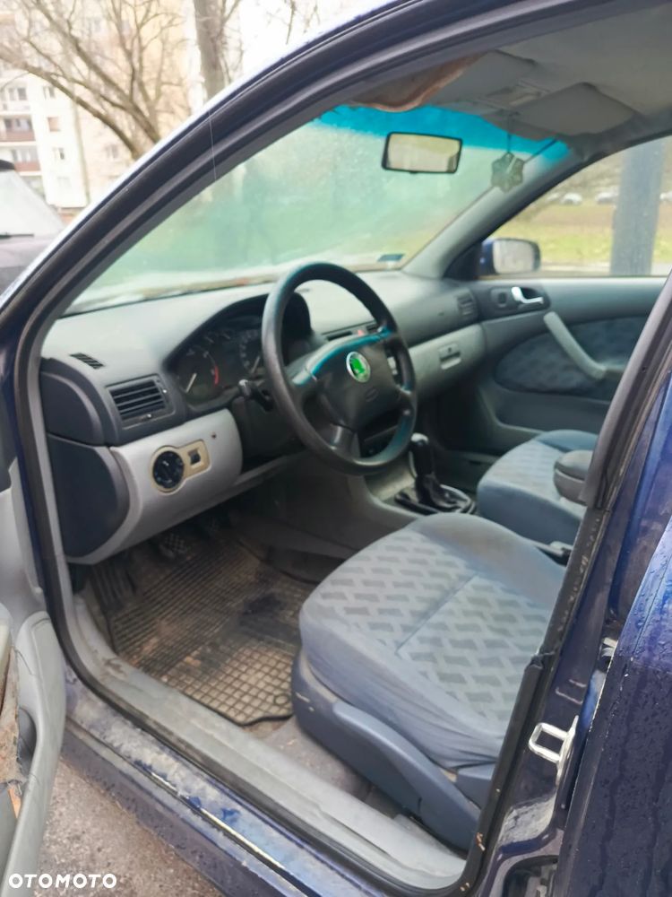 Skoda Octavia 1.9 TDI Celebrate - 4