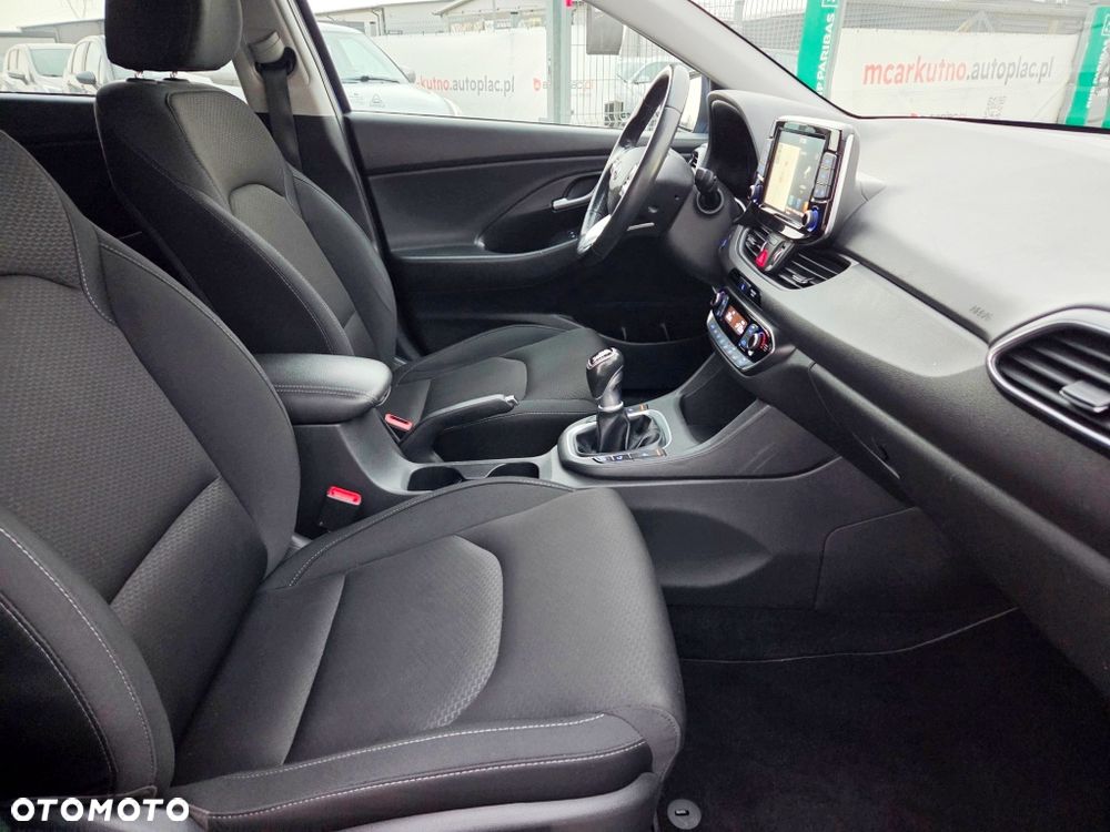 Hyundai i30 1.4 T-GDI YES!+ - 30