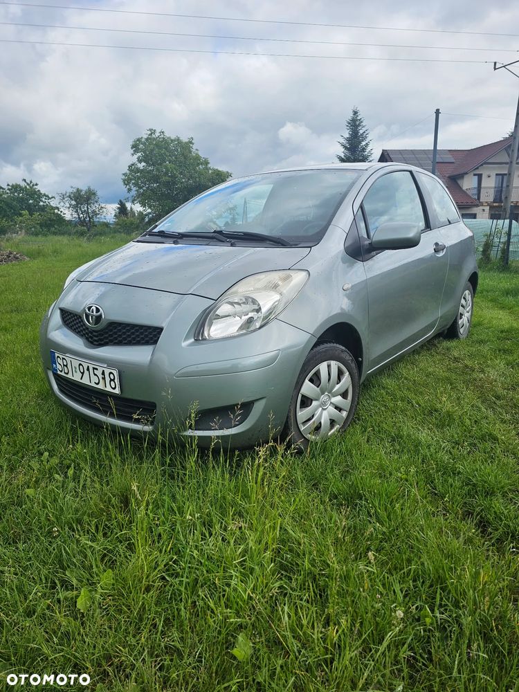 Toyota Yaris 1.0 Terra - 1