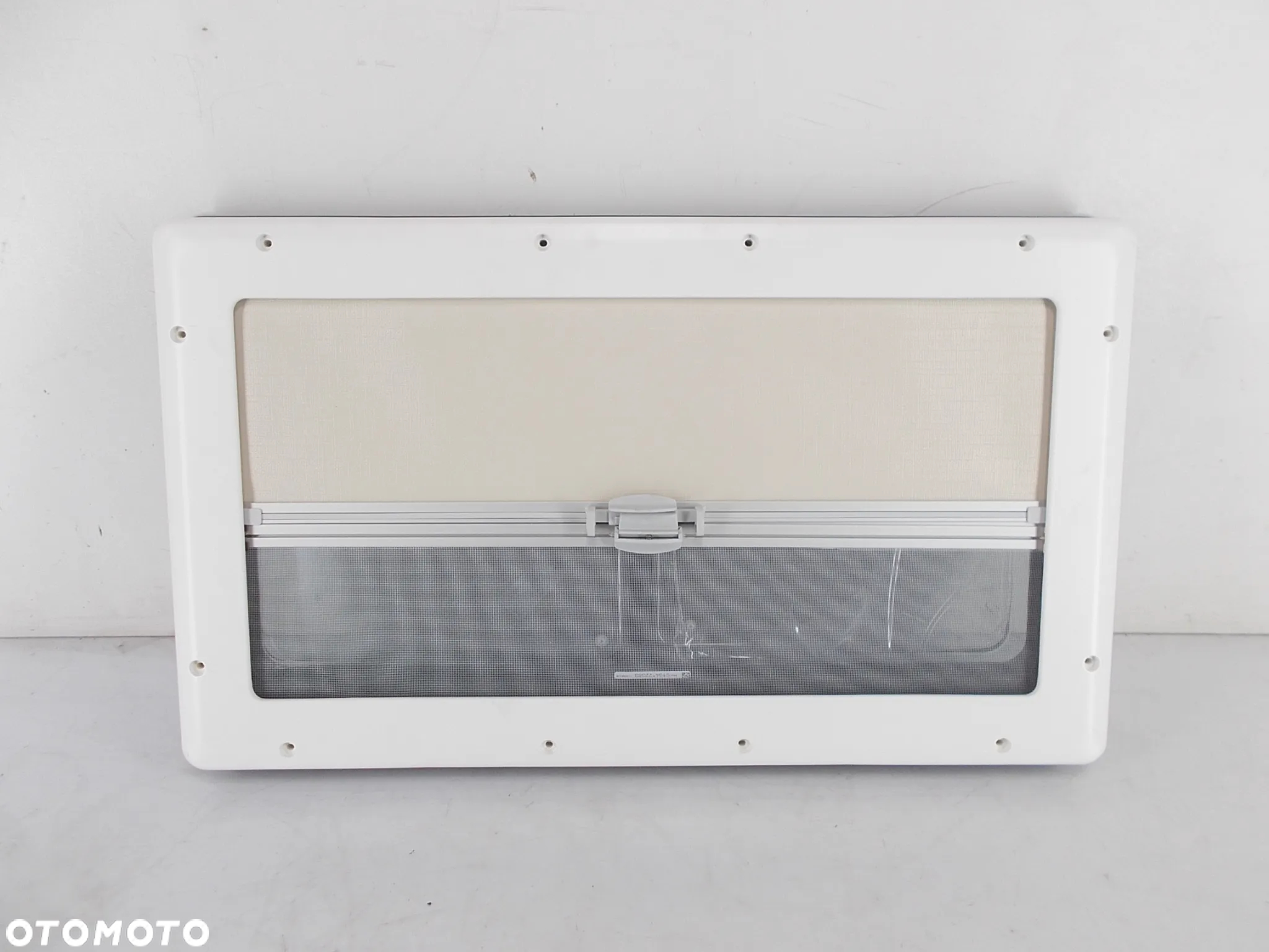 Okno przesuwne kamper szyba  DOMETIC S4 Seitz 70x45 700x450 - 4