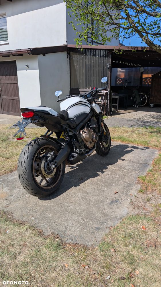 Honda CB - 4