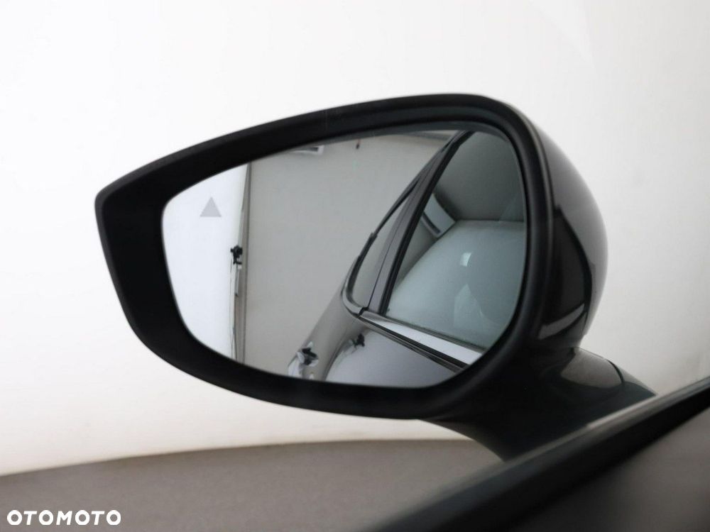 Mazda 3 SKYACTIV-G 2.0 M-Hybrid DRIVE - 37