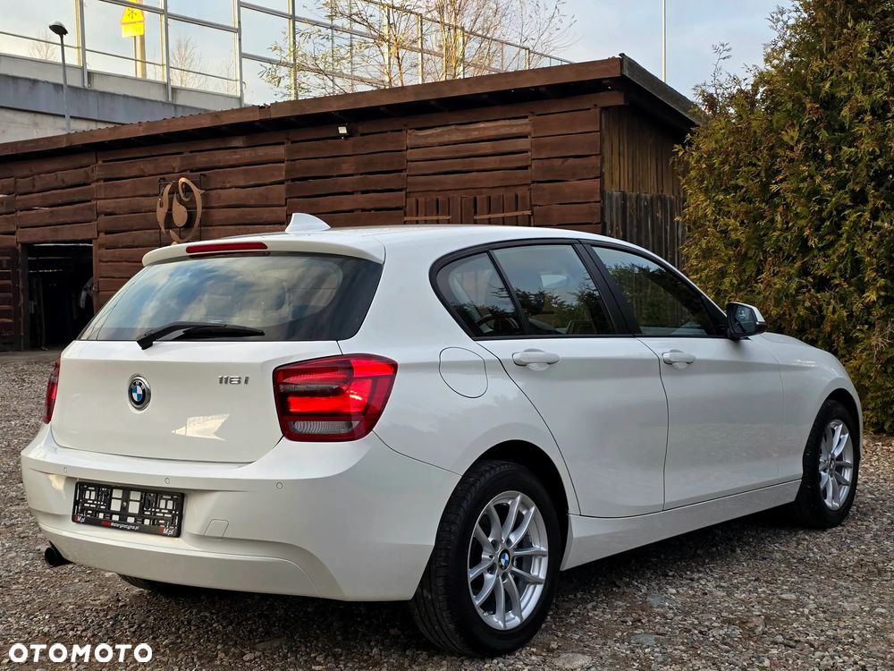 BMW Seria 1 116i - 3