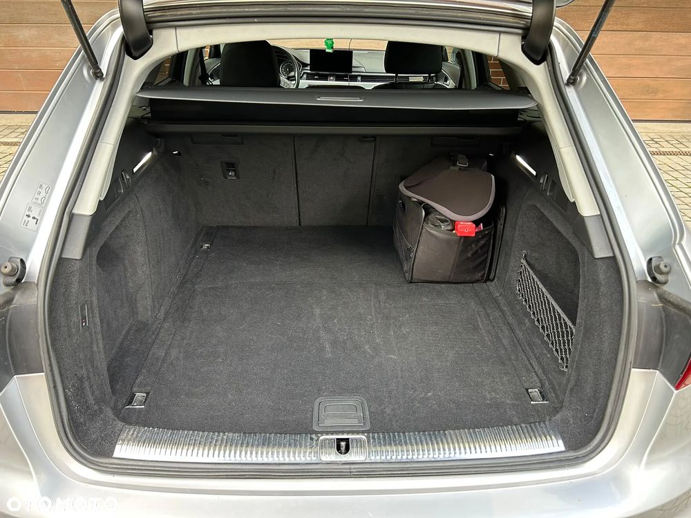 Audi A4 Avant - 9