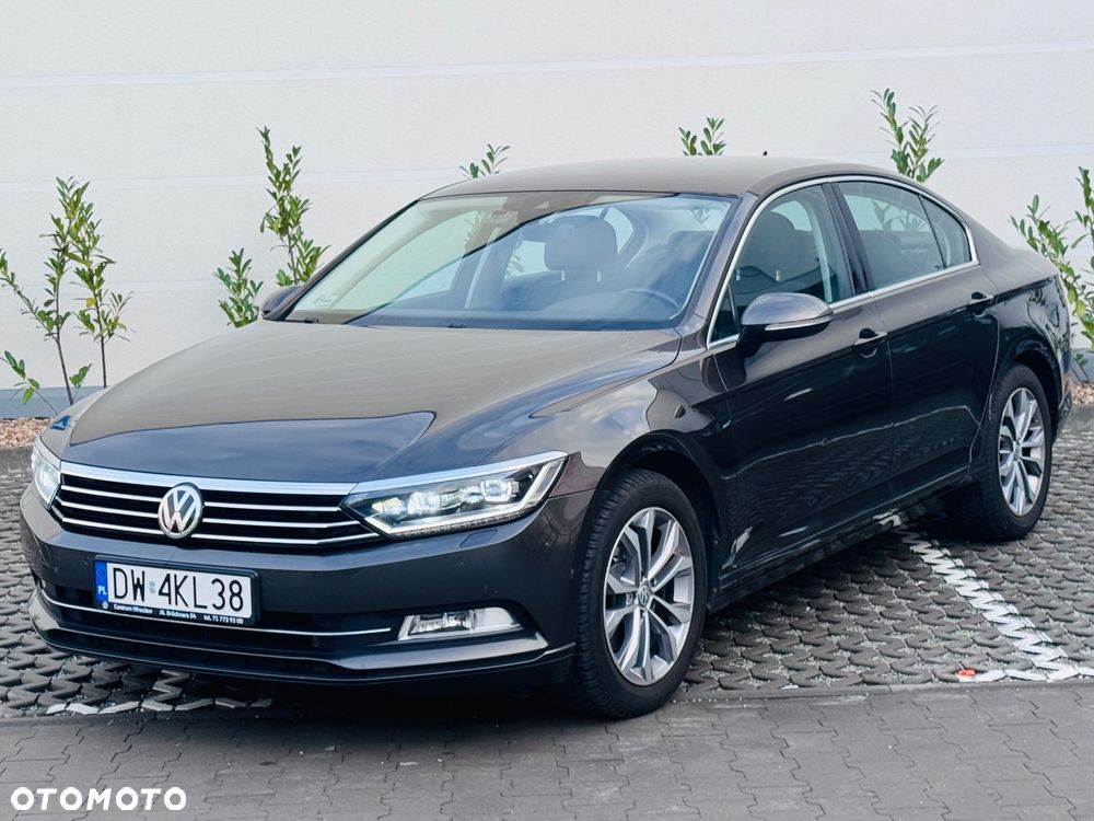 Volkswagen Passat 1.8 TSI BMT Comfortline DSG - 1