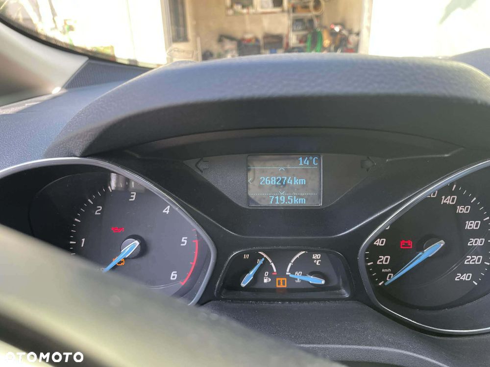 Ford C-MAX ver-1-6-tdci-trend - 12