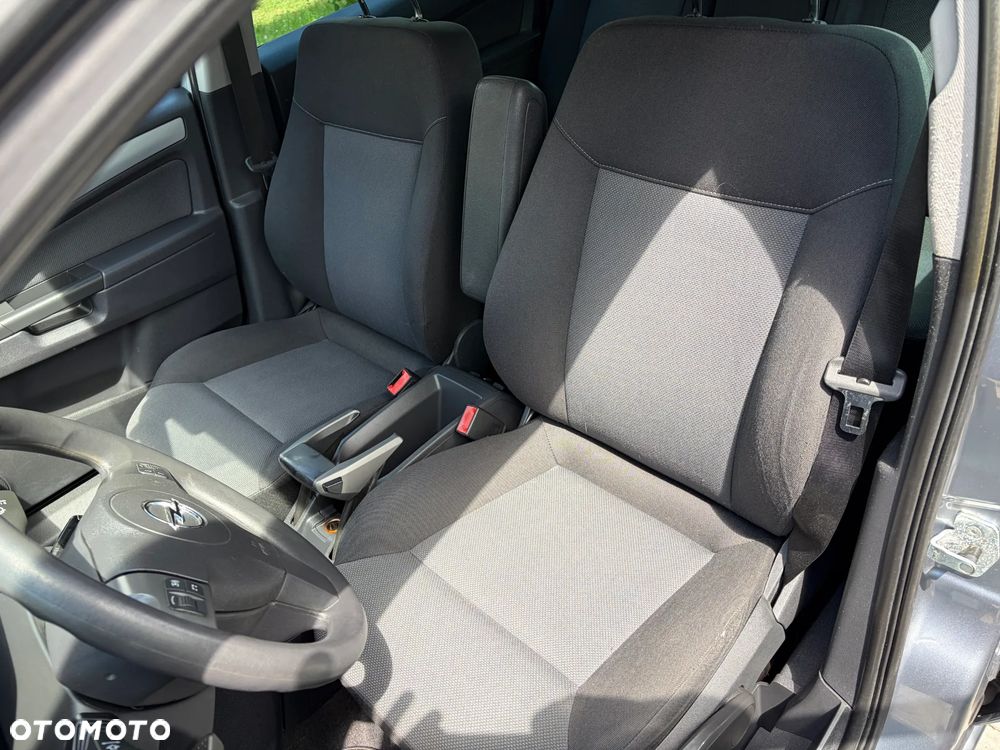 Opel Zafira 1.8 Family - 21