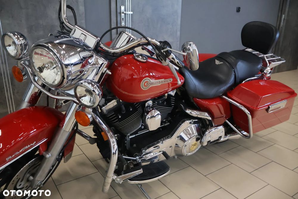 Harley-Davidson Touring Road King - 24