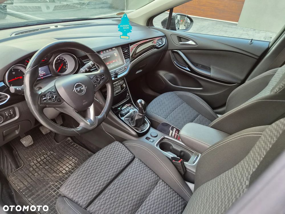 Opel Astra 1.6 CDTI Cosmo - 15