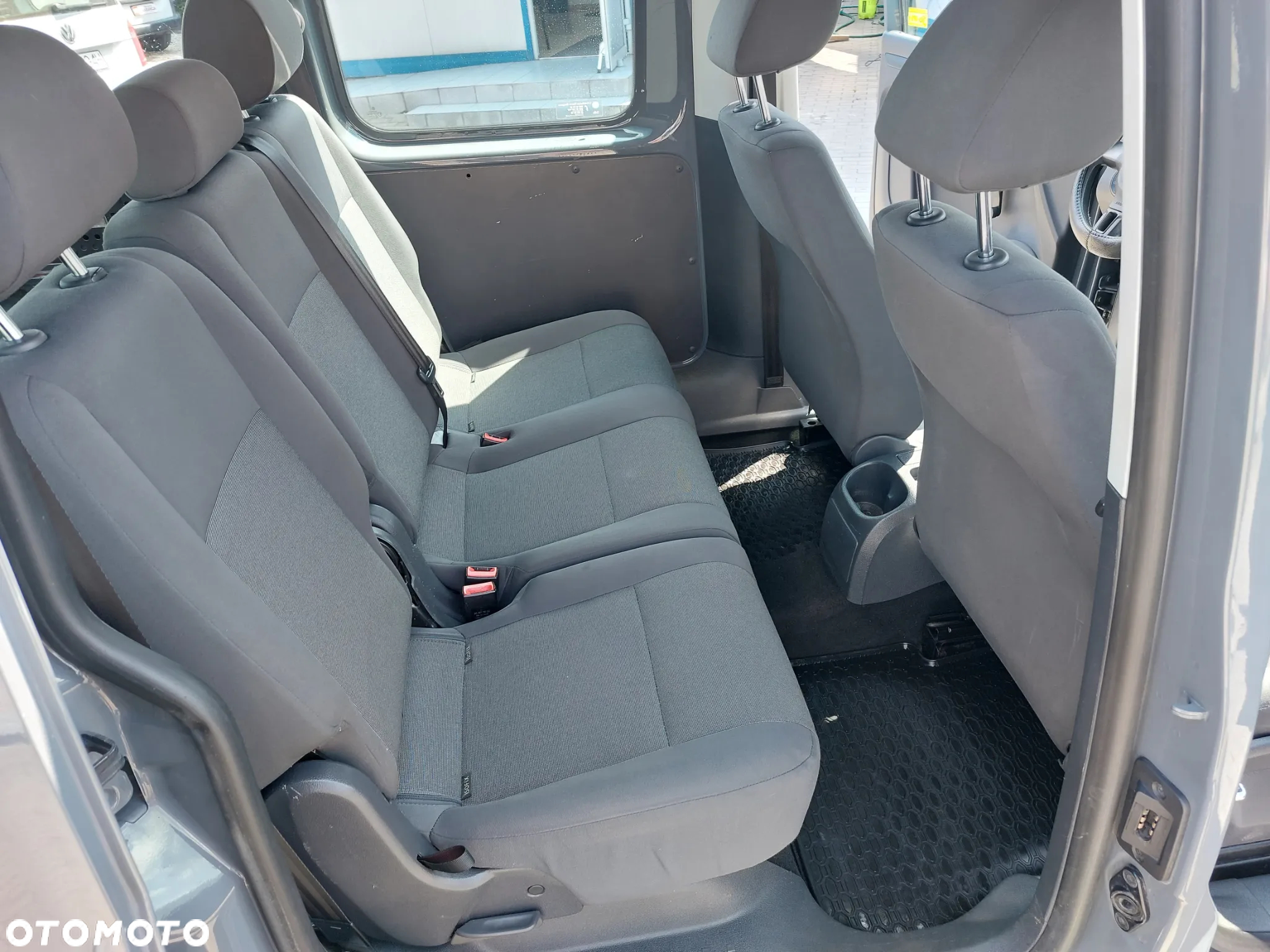 Volkswagen Caddy 1.6 TDI Comfortline - 15