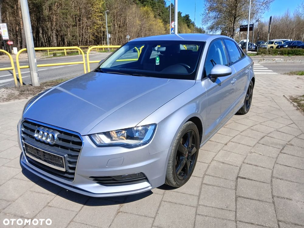 Audi A3 Sportback - 3