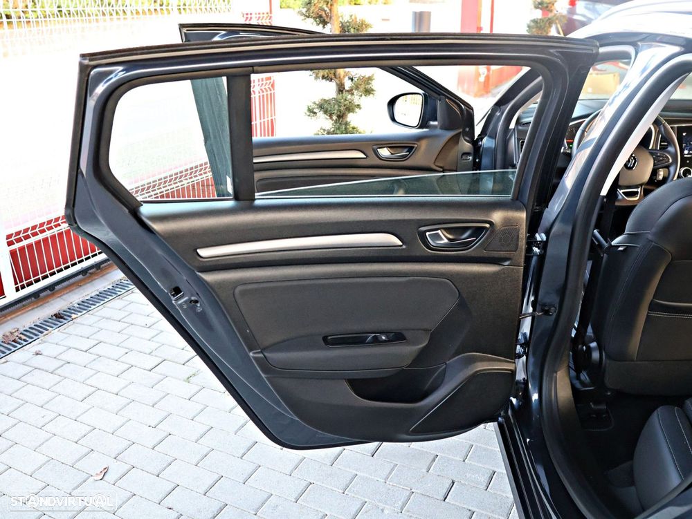 Renault Mégane Sport Tourer 1.5 Blue dCi Equilibre - 39