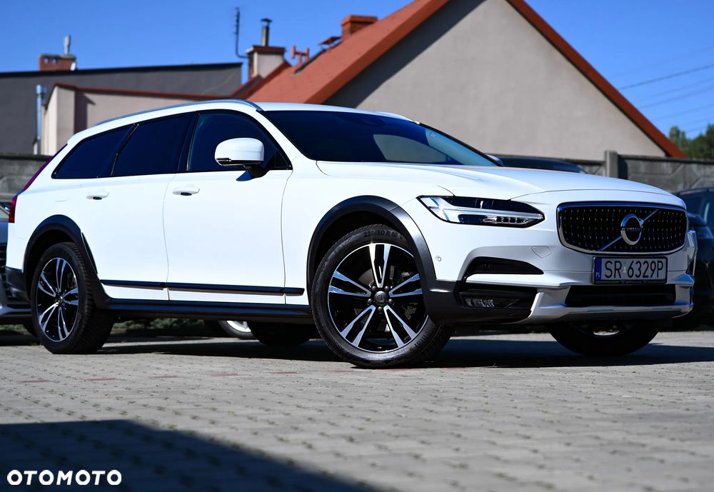 Volvo V90 Cross Country