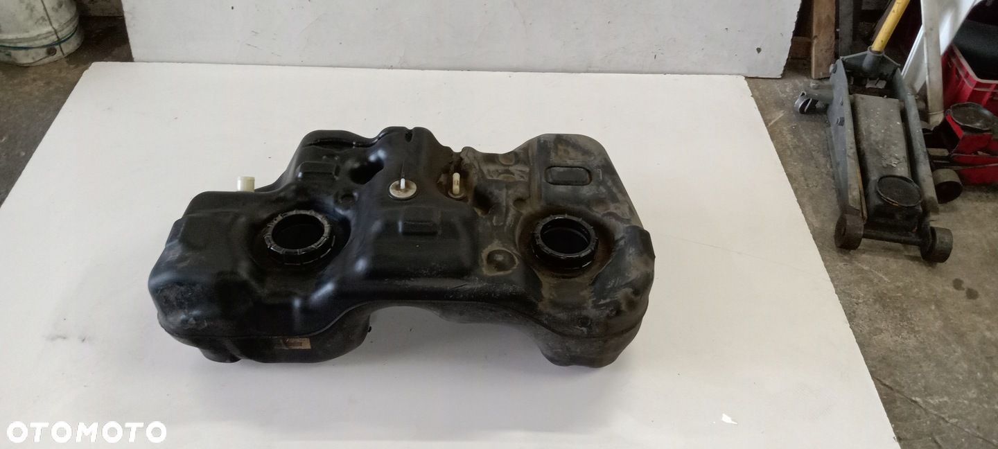 Zbiornik paliwa 1.6 4x4 NISSAN QASHQAI II 2 J11 14 - 1