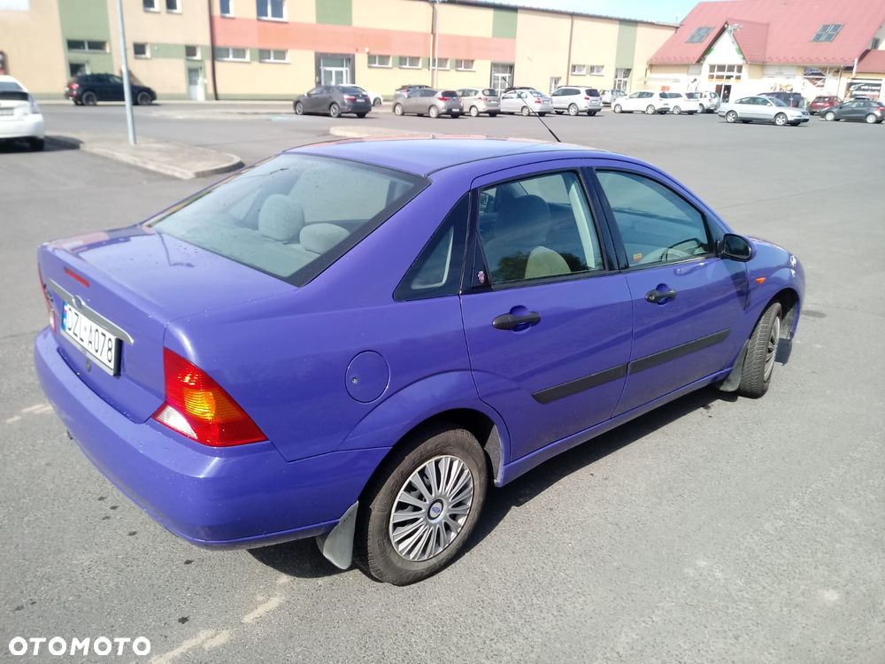 Ford Focus - 5