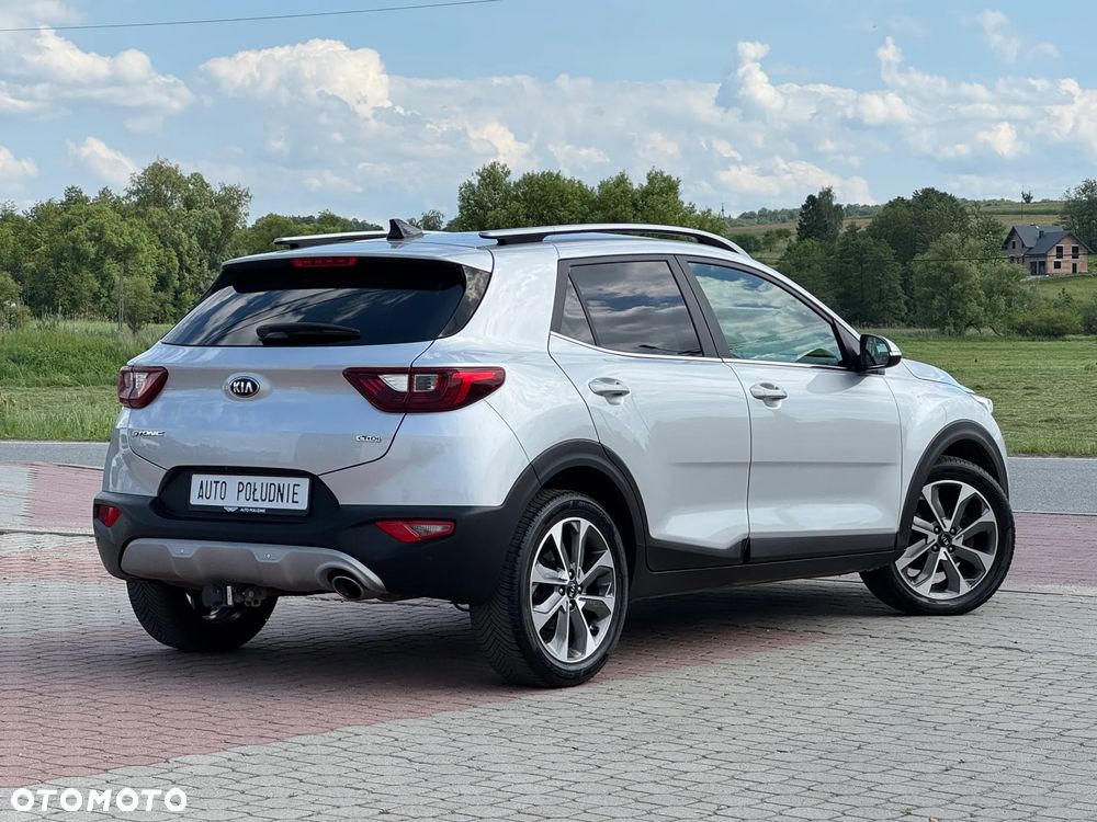 Kia Stonic 1.6 CRDi SCR L - 4