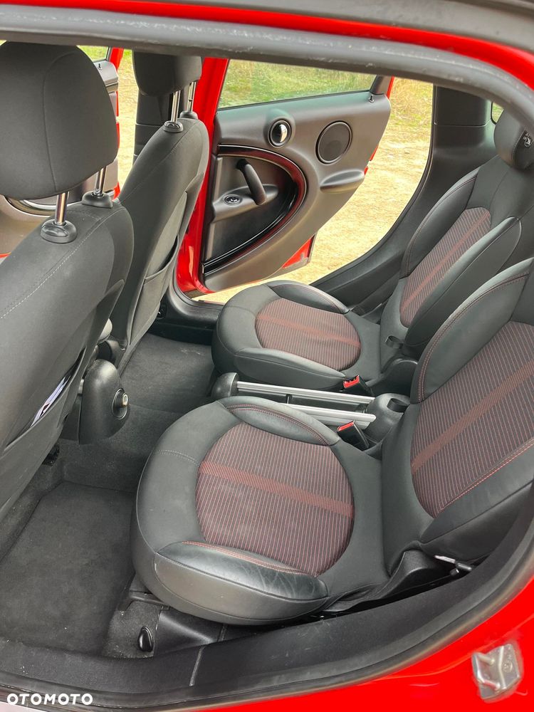 MINI Countryman Cooper D ALL4 - 6