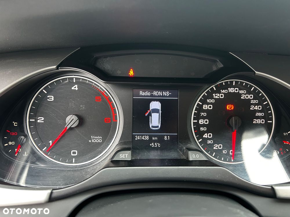 Audi A4 Avant 2.0 TDI DPF quattro S line Sportpaket (plus) - 8