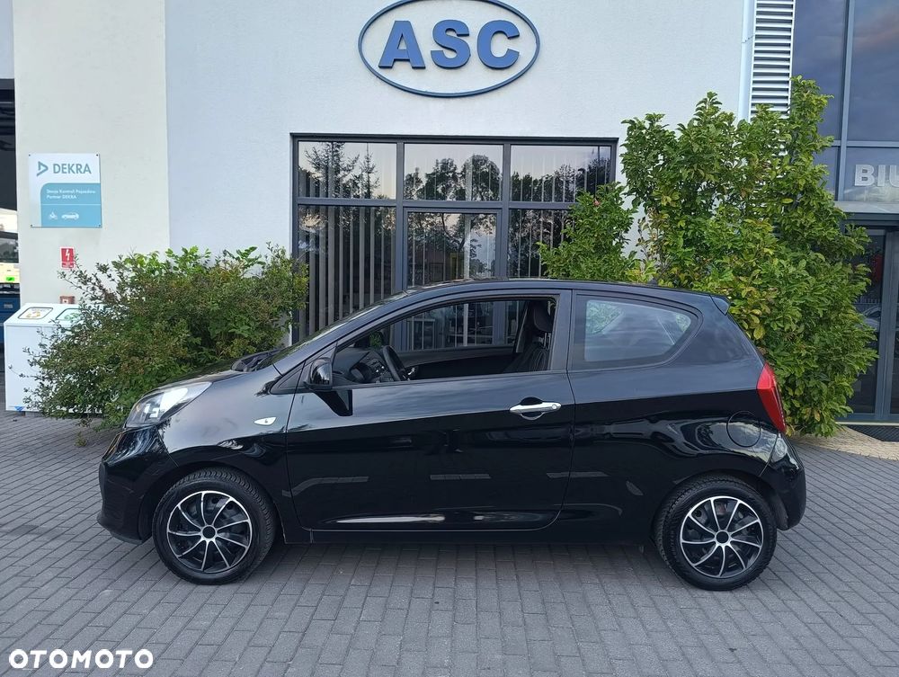 Kia Picanto 1.0 Dream Team Edition - 4