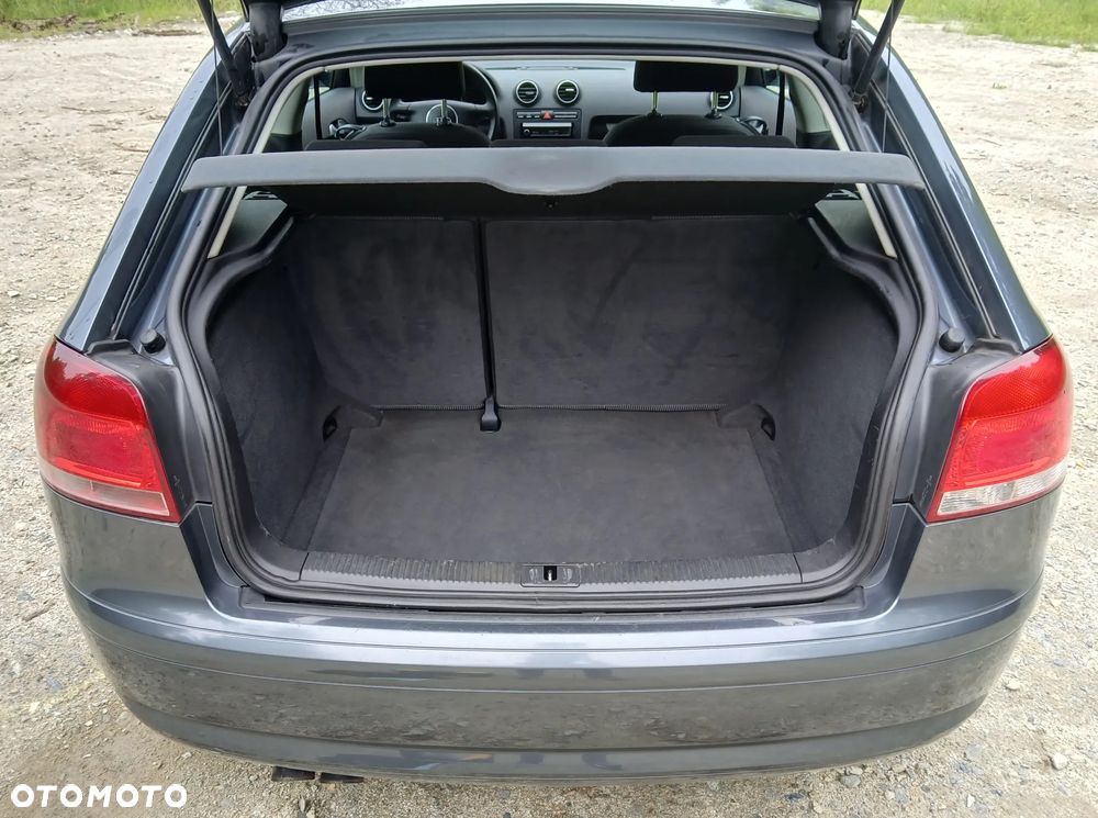 Audi A3 3-drzwiowe 2.0 TDI Attraction - 18