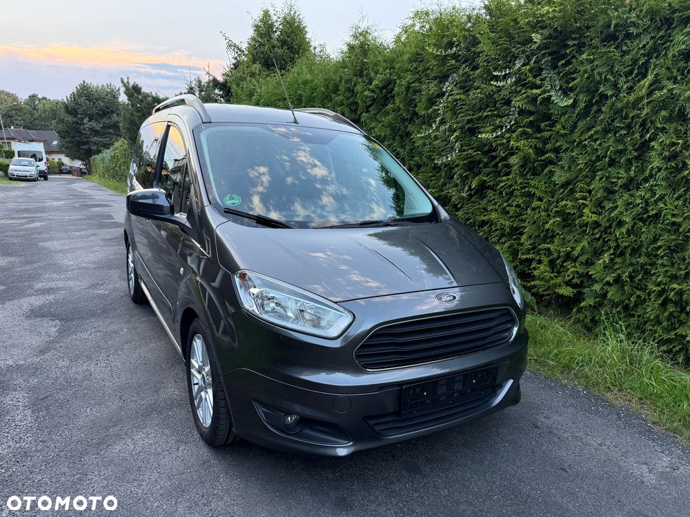 Ford Courier - 1