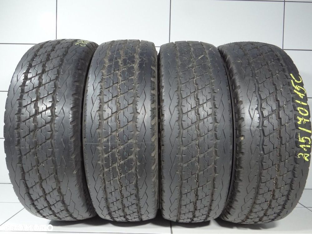 Opony letnie 215/70R15C 109/107S Bridgestone - 1