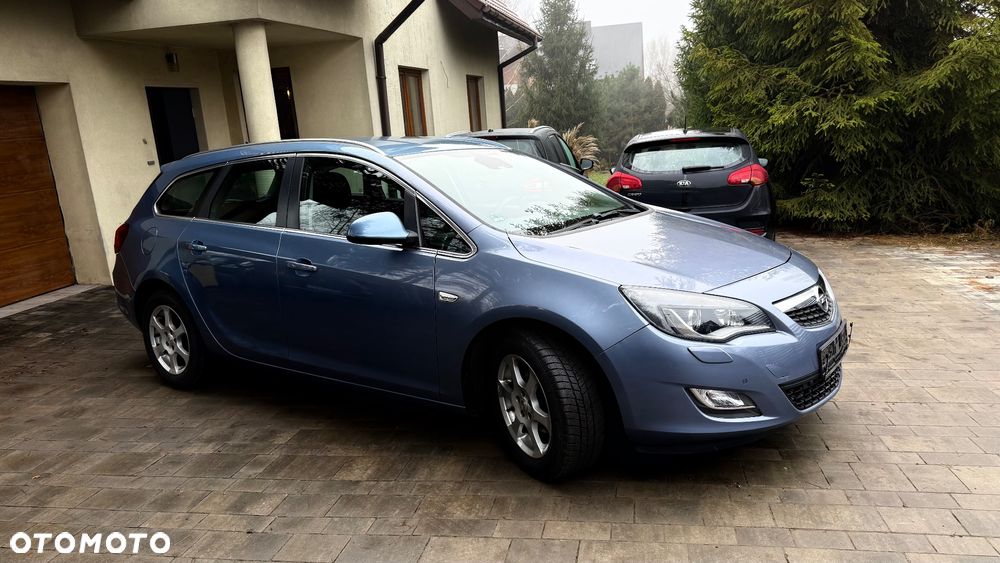 Opel Astra 1.4 Turbo Cosmo - 12