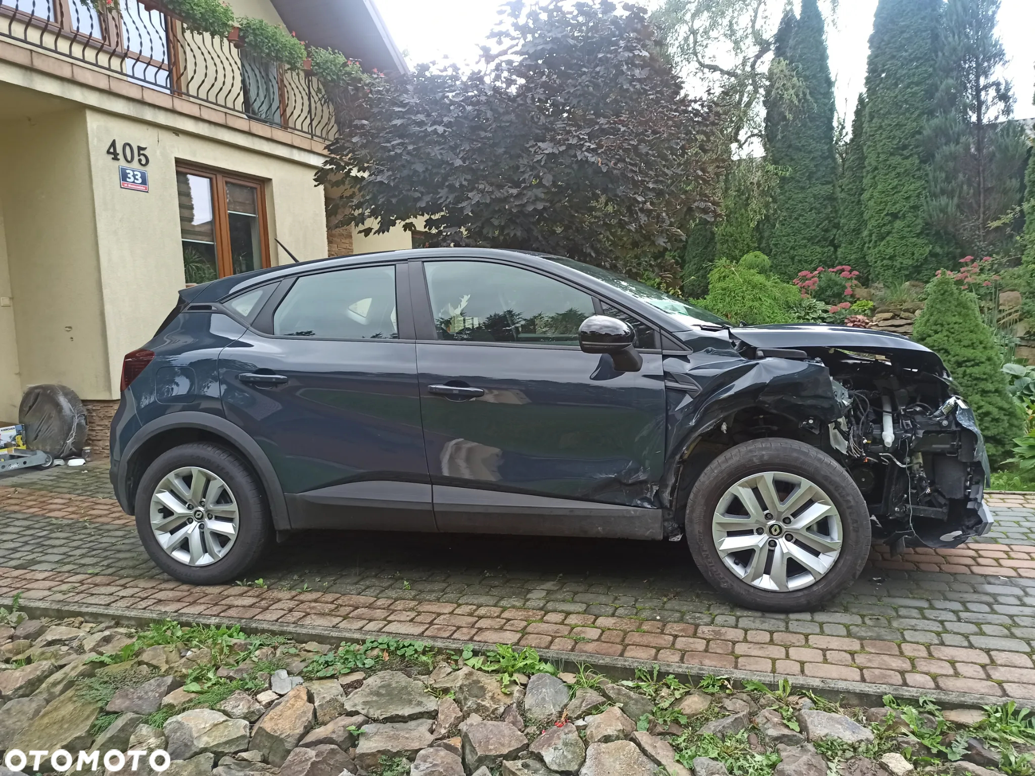 Renault Captur 1.0 TCe Intens - 4