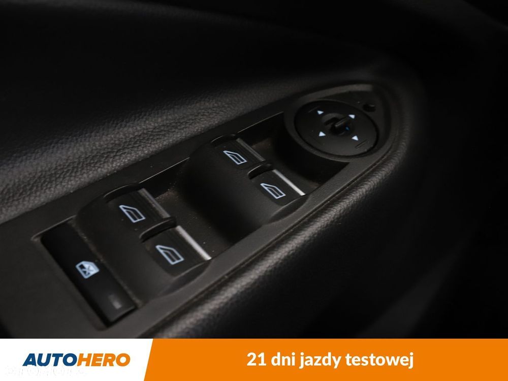 Ford Kuga - 29