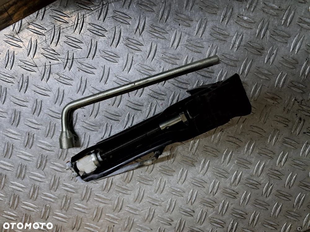 Podnosnik Lewarek klucz Mini Cooper R50 R56 - 3