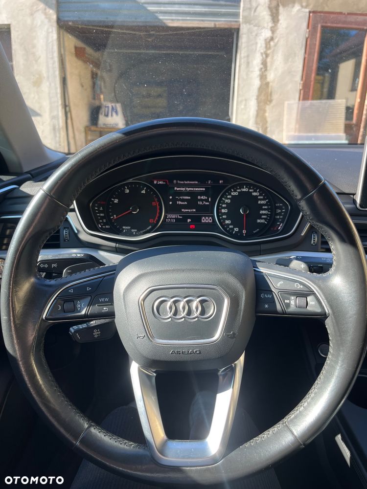 Audi A4 Avant 2.0 TDI S tronic - 22