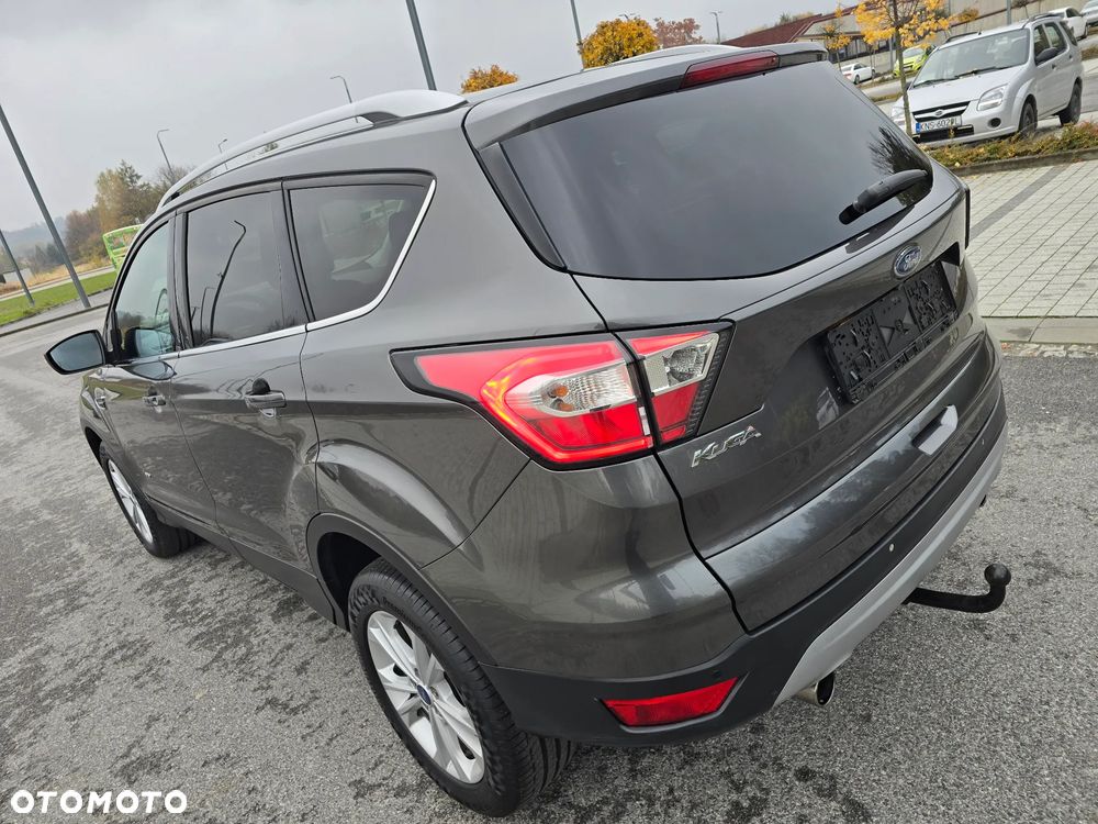Ford Kuga 2.0 TDCi 4x4 Titanium - 37