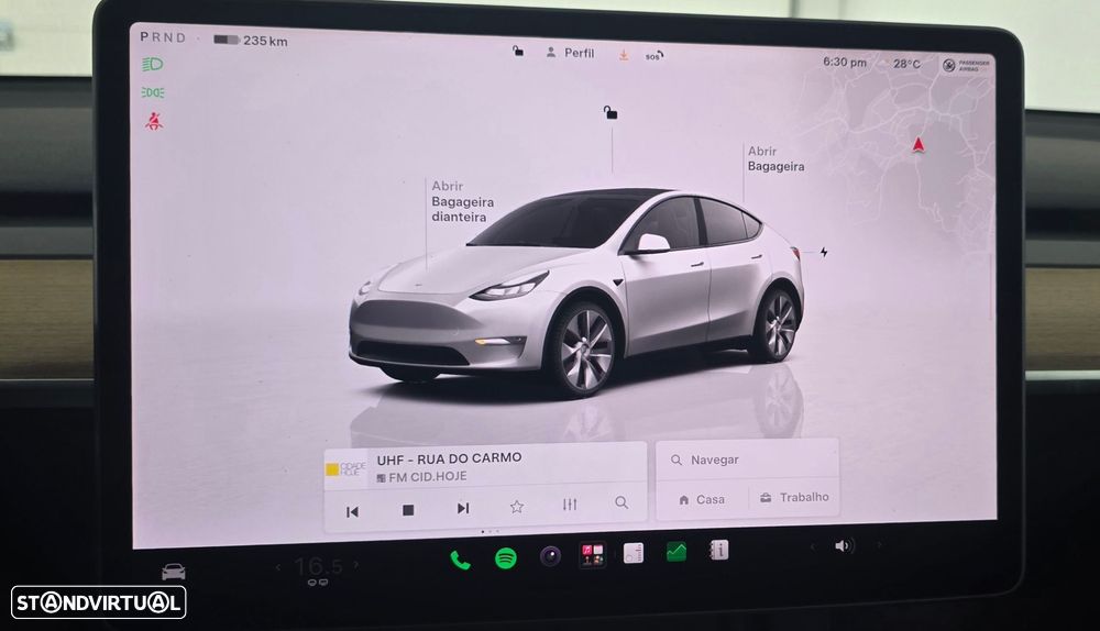 Tesla Model Y Long Range RWD - 33