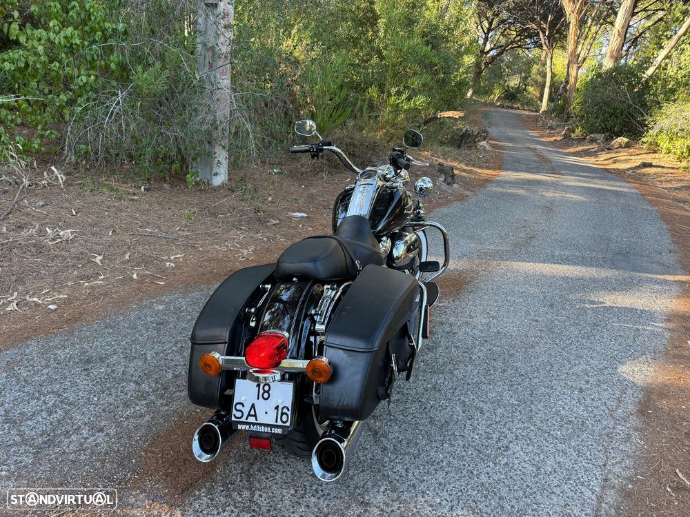 Harley-Davidson Road King 107 - 18