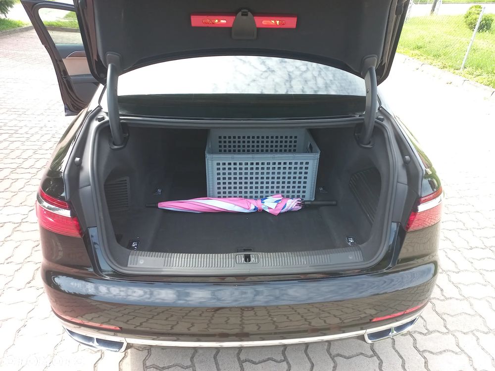 Audi A8 - 15
