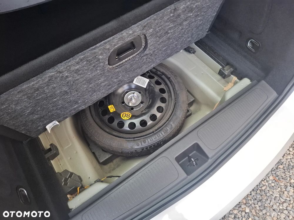 Opel Astra 1.6 CDTI Dynamic - 11