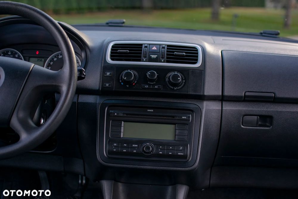 Skoda Roomster - 38