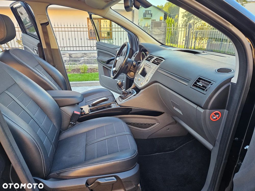 Ford Kuga 2.0 TDCi 4WD Titanium - 16