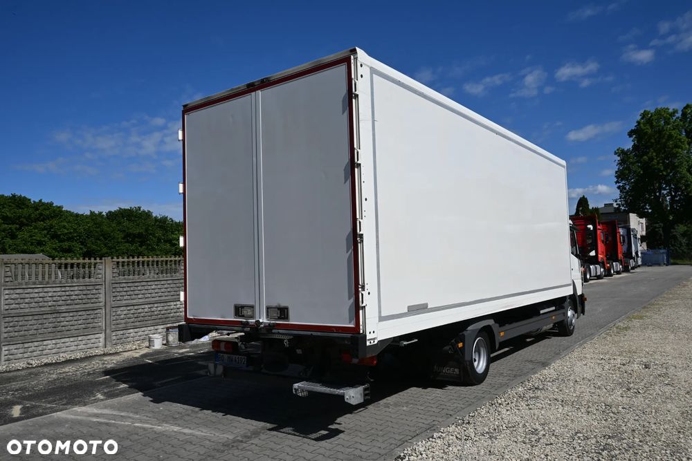 Mercedes-Benz Atego 818 L Kontener 7,25 - 5