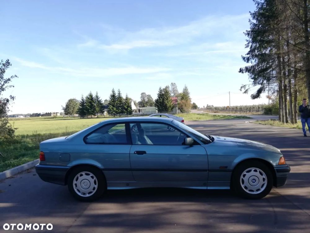 BMW Seria 3 316i - 2